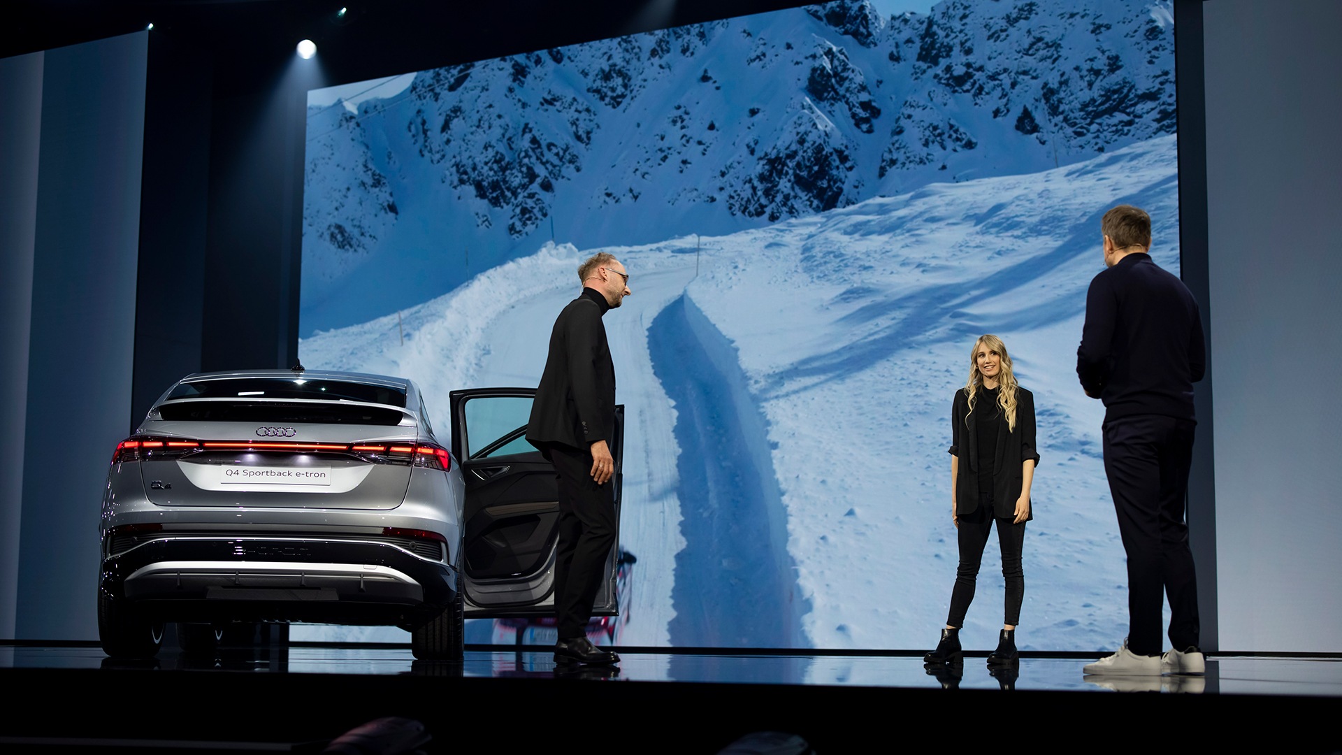 Avstrijska deskarka na snegu Anna Gasser je na olimpijskih igrah in svetovnem prvenstvu s svojo desko pometla s konkurenco. Je ambasadorka znamke Audi.
